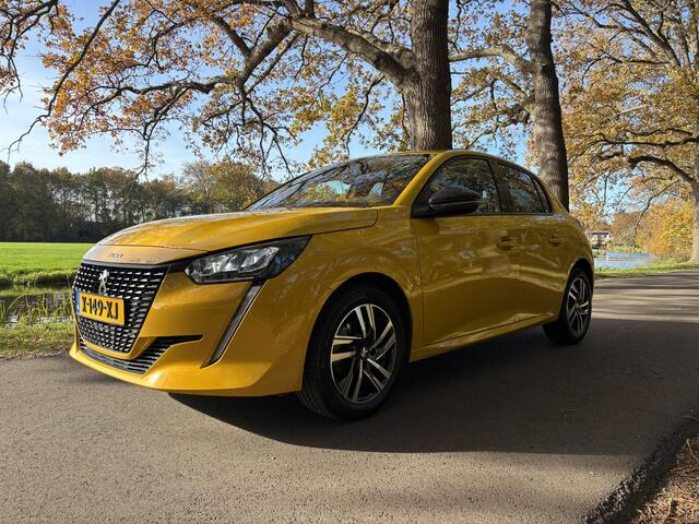 Peugeot 208 1.2 PureTech Allure / Apple Carplay-Android / Camera / Stoelverwarming