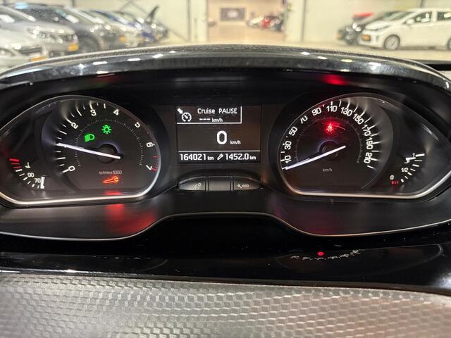 Peugeot 208 1.2 83PK PureTech | Allure | Navigatie | Airco | Achteruitrijcamera | *Wordt verwacht* |