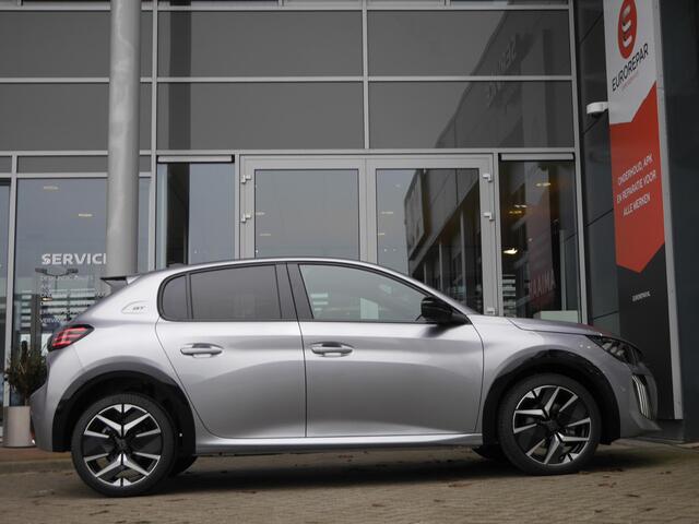 Peugeot 208 1.2 Hybrid 110 e-DCS6 GT | Adaptieve cruise control | Draadloze telefoonoplader | Camera voor en achter | Navigatie | Full led | 17 inch lichtmetalen velgen | Keyless entry en start | Dodehoekdetectie