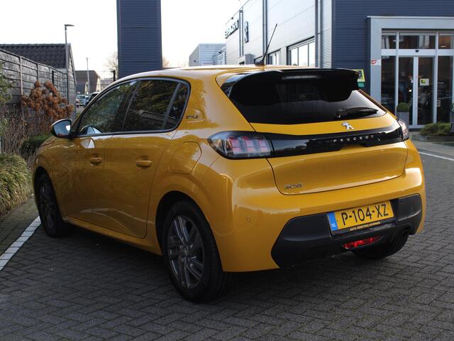 Peugeot 208 Style 1.2 PureTech 100PK EAT8 Automaat Navigatie, Parkeerhulp, Apple Carplay/Android Auto, Stoelverwarming