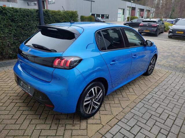 Peugeot 208 1.2 PureTech Allure Navigatie/Carplay Led 360-Camera Half Leder