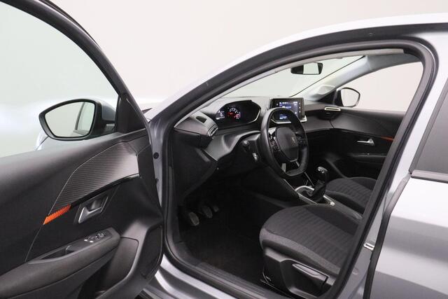Peugeot 208 1.2 PureTech Active 2020 Airco | Carplay | Cruise control | LED | Bluetooth | Laneassist | Elektrische ramen + spiegels