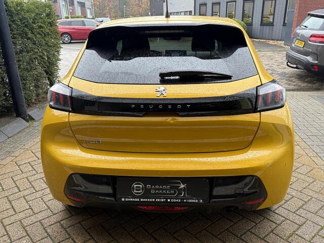 Peugeot 208 1.2 PureTech Allure Automaat, Camera, Groot-Navigatie, Digital Dash