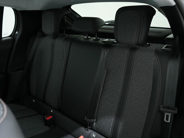 Peugeot 208 1.2 PURETECH 100PK ALLURE PACK FACELIFT | Carplay | Adaptive Cruise | Camera