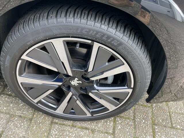 Peugeot 208 1.2 PureTech GT-Line