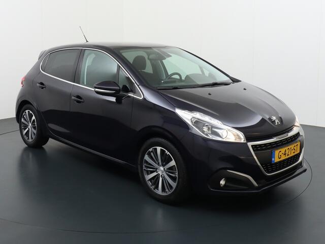 Peugeot 208 1.2 PureTech Allure | Cruise control | Apple car play | Bluetoot