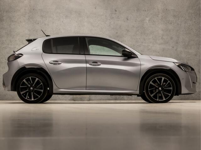 Peugeot 208 1.2 PureTech GT Sport (PANORAMADAK, APPLE CARPLAY, LEDER/ALCANTARA, SFEERVERLICHTING, 360 CAMERA, ADAPTIVE CRUISE, SPORTSTOELEN, LED KOPLAMPEN, KEYLESS, NIEUWSTAAT)