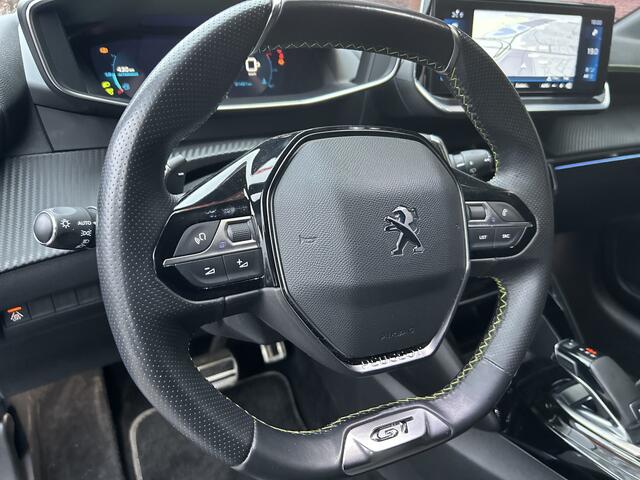 Peugeot 208 1.2 PureTech GT 131 PK!! // FULL LED // NAVI + CAMERA // APPLE CARPLAY / ANDROID AUTO // PDC V+A