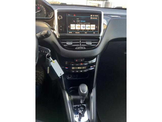 Peugeot 208 1.2 PureTech Allure