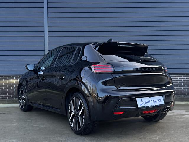 Peugeot 208 1.2 Hybrid 145 pk e-DCS6 GT Panoramadak, Camera, Carplay