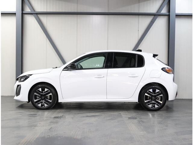 Peugeot 208 1.2 100PK Allure | AppleCarplay/AndroidAuto | Parkeersensoren | Trekhaak | FULL LED | Camera | Lederen Stuurwiel | Climate Control | Cruise Control | 16" LMV | Isofix | Privacy Glass |