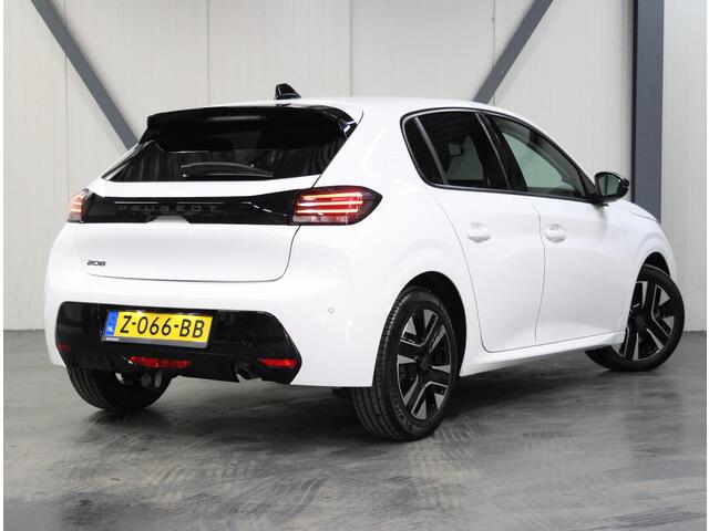 Peugeot 208 1.2 100PK Allure | AppleCarplay/AndroidAuto | Parkeersensoren | Trekhaak | FULL LED | Camera | Lederen Stuurwiel | Climate Control | Cruise Control | 16" LMV | Isofix | Privacy Glass |