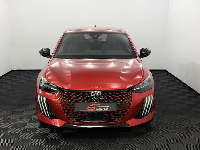 Peugeot 208 1.2 Hybrid 145 e-DCS6 GT Half leder, 360 Camera, Navi, Keyless start, Virtual desk, Rijstrook correctie, Cruise control