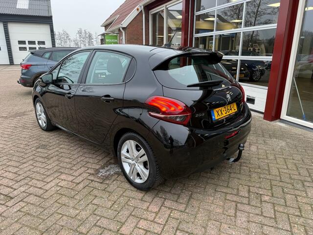 Peugeot 208 1.2 PURETECH SIGNATURE 5-DRS AIRCO/CRUISE/NAVI/AUTOMAAT