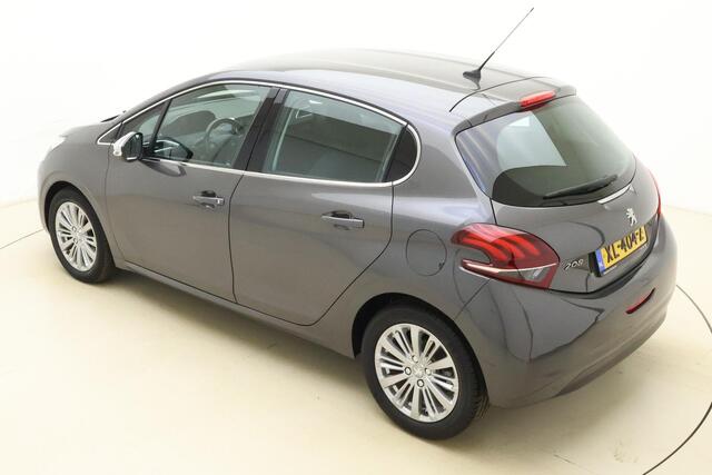 Peugeot 208 1.2 PureTech Allure 110 PK | Automaat | Climate Control | Navigatie | Cruise Control | Licht Metalen Velgen | Bluetooth | AUX | USB | Dealer onderhouden