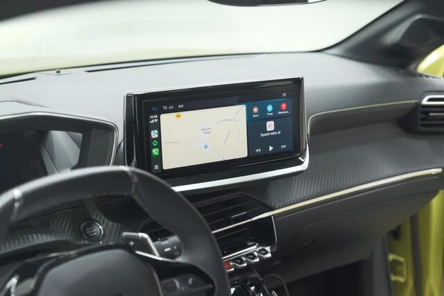 Peugeot 208 Hybrid 136 e-DCS6 GT | Camera | Apple Carplay | Parkeersensoren