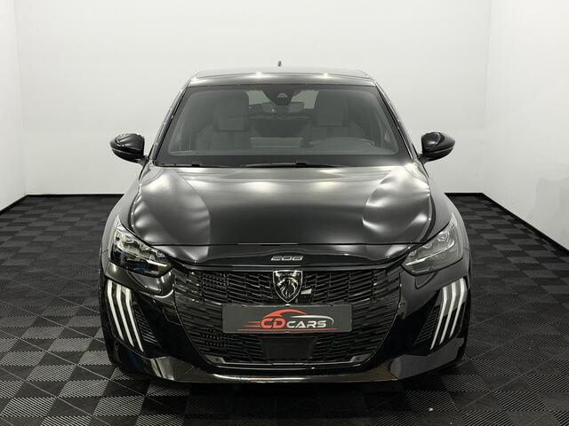 Peugeot 208 Hybrid 145 e-DCS6 GT 360 Camera, Half leder, Navi, Keyless start, Rijstrook correctie, Virtual desk, Sfeerverlichting, Lichtmetalen velgen