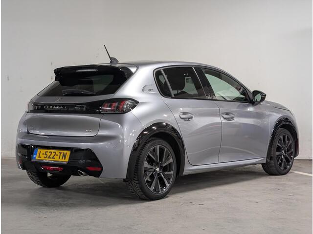 Peugeot 208 GT Pack 1.2 Turbo 100pk EAT8 | ALCANTARA | STOELVERW. | PANODAK | ADAPTIVE CRUISE | 1e EIGENAAR | DEALERONDERHOUDEN