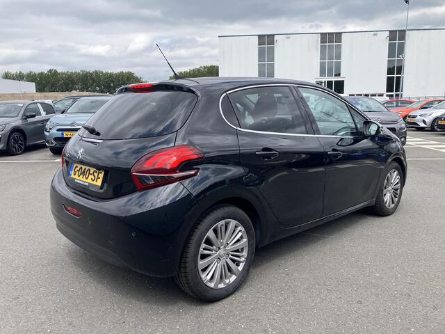 Peugeot 208 1.2 PT ALLURE FULL OPTIONS