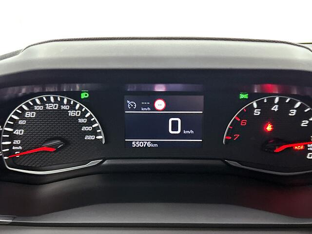 Peugeot 208 PureTech 82 PK Active Pack Stoelverwarming | Apple Carplay / Android Auto | Navigatie