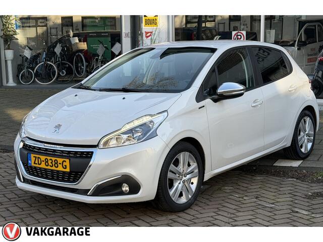 Peugeot 208 1.2 PureT. Signature
