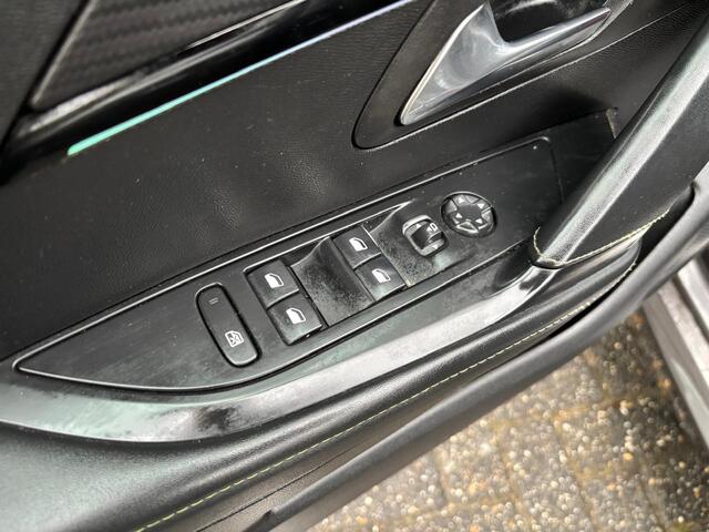 Peugeot 208 1.2 PureTech GT Pack