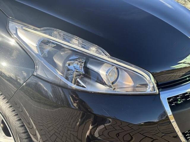 Peugeot 208 1.2 PureTech Signature carplay | AIRCO | lage kilometerstand