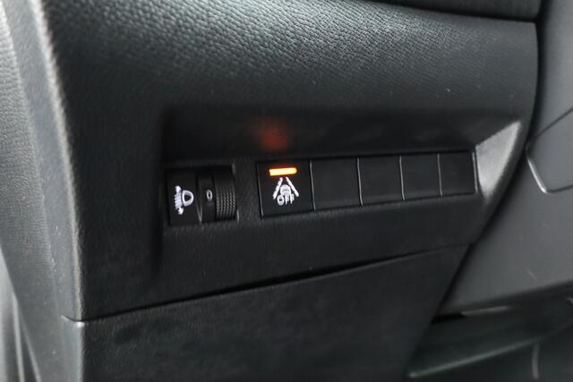 Peugeot 208 1.2 PureTech Allure | Dig. Cockpit | Camera+PDC | Nav+App.Connect | ACC | Cruise | 16'' | DriveMode | PDC v