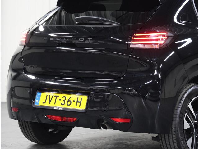 Peugeot 208 Hybrid 100PK e-DCS6 Style | 1ste eigenaar | AppleCarplay/AndroidAuto | Camera | Parkeersensoren | FULL LED | Navigatie | Lederen Stuurwiel | Climate Control | Cruise Control | 16" LMV | Isofix | Privacy Glass |