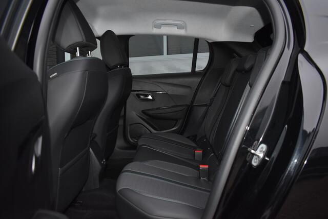 Peugeot 208 1.2 PureTech 100PK Allure Pack | Carplay | Camera | Stoelverw. | Keyless | Incl. garantie