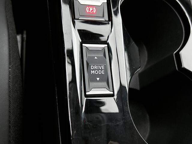 Peugeot 208 100 pk Allure | Rijklaar | Navigatie | Keyless Entry | Dodehoekdetectie |