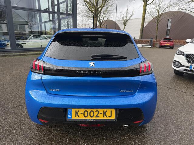 Peugeot 208 1.2 PureTech GT-Line CAMERA | NAVIGATIE | DEALER ONDERHOUDEN | INCLUSIEF 12 MAANDEN BOVAG GARANTIE