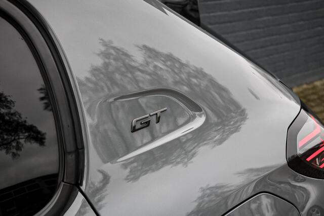 Peugeot 208 1.2 Hybrid 145e GT PANORAMADAK/ CAMERA