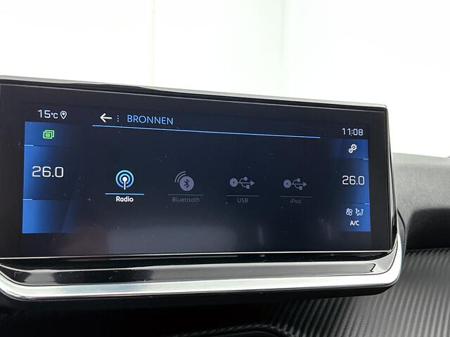 Peugeot 208 1.5 HDi Blue Allure / Navigatie / Pdc.+Camera / Airco-ecc./ Radio-multimedia / / Apk nieuw