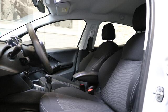 Peugeot 208 1.2 PureTech Blue Lion