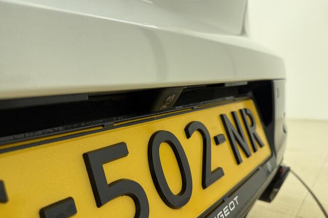 Peugeot 208 1.2 PureTech Allure 100 PK | Handgeschakeld | Camera | Parkeersensor | Getinte ramen | 3D Instrumentenpaneel | Cruise Control | Climate Control | Start/stop