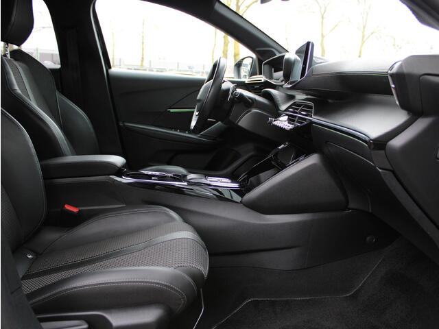 Peugeot 208 1.2 PureTech GT Automaat | Navi / Camera / Climate