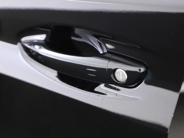 Peugeot 208 1.2 GT Hybrid Automaat 145pk