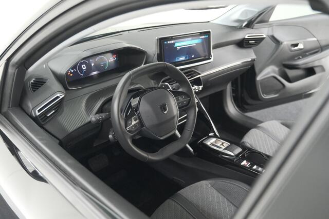 Peugeot 208 Hybrid 100 e-DCS6 Allure | Camera | Navigatie | Apple Carplay | Parkeersensoren