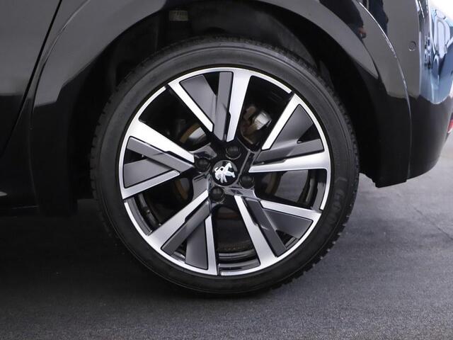 Peugeot 208 1.2T 130PK GT Pano/Ad.Cruise/Camera/Nav
