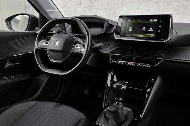 Peugeot 208 1.2 PureTech Allure Pack | Trekhaak | Half leder | LED | Camera