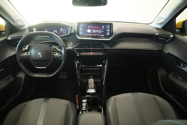 Peugeot 208 1.2 PureTech Allure Panoramadak Navigatie Full-led