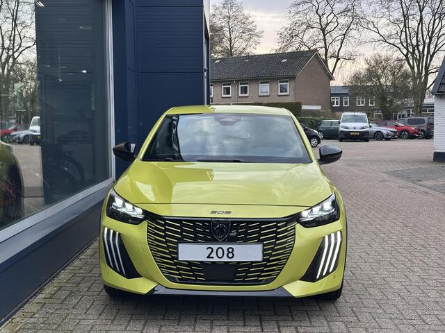 Peugeot 208 1.2 Hybrid GT Automaat | Nieuwe Auto | Meest Complete Uitvoering | 360 Graden Camera | Navigatie | Keyless Entry & Start | Full LED Verlichting | Climate Control | 17" Lichtmetalen Velgen | Parkeersensoren V+A | Dakspoiler Zwart |