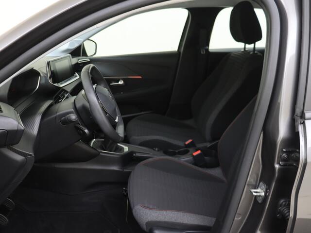 Peugeot 208 1.2 PureTech Active met o.a. Navigatie!