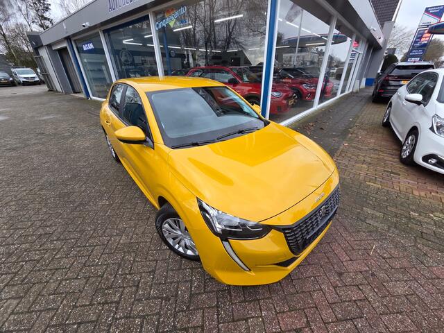 Peugeot 208 1.2 PureTech Active 7000 km!!