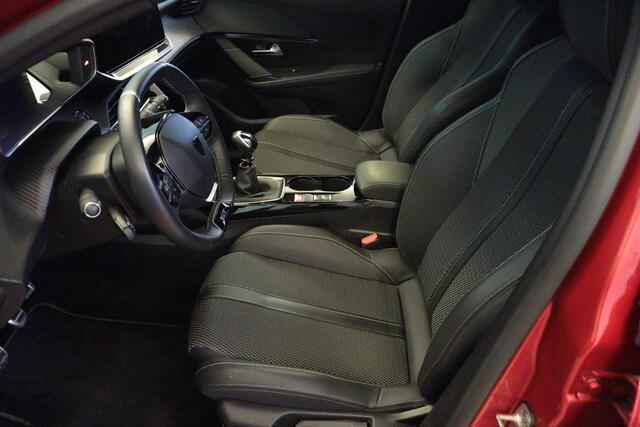 Peugeot 208 1.2 PureTech 100 GT | APPCONNECT | CLIMA | CAMERA + PDC | CRUISE | 3D-COCKPIT |