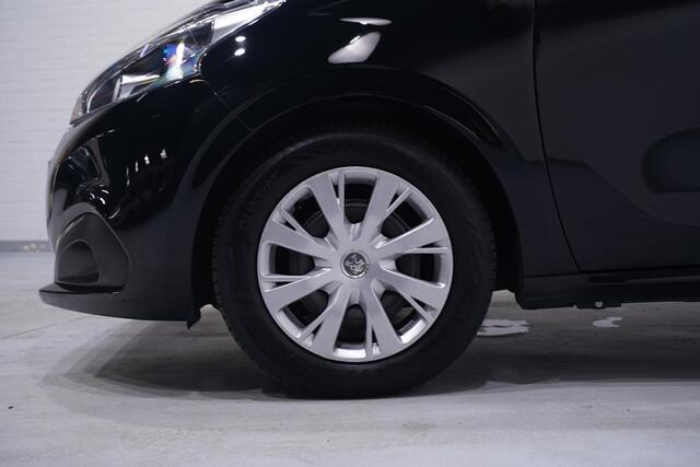 Peugeot 208 1.2 PureTech Blue Lion Navi Cruise Airco PDC NAP