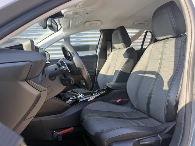 Peugeot 208 1.2 PureTech Allure 2e Eigenaar|Adap-cruise|Clima|Camera|Trekhaak|Carplay|PDC V+A|N.A.P|APK tot 07-2026