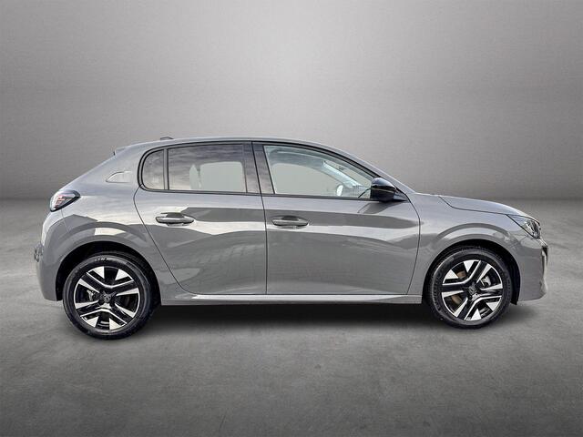 Peugeot 208 Allure 1.2 Hybrid 110PK e-DCS6 Automaat Parkeersensoren, Stoelverwarming, Apple Carplay, Android Auto, Climate Control