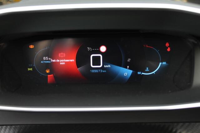 Peugeot 208 1.2T 101 PK Allure Pano-dak Half-Leder Climate Carplay 17'LMV